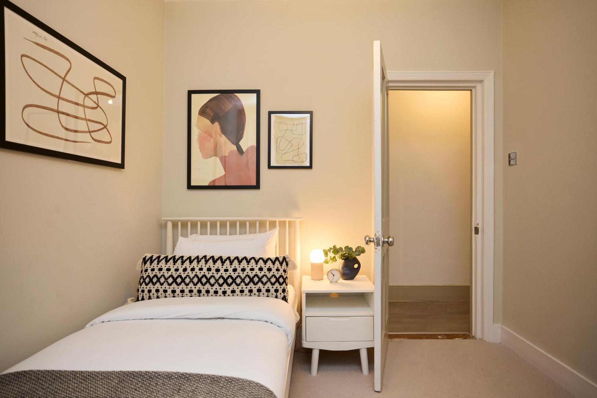 Apartament The Furness Hideout - Charming 2bdr Flat With Garden