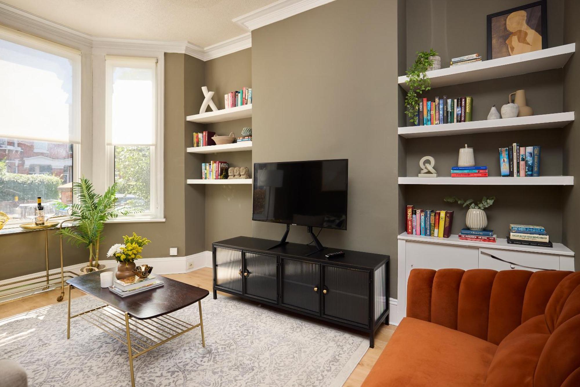 The Furness Hideout - Charming 2bdr Flat With Garden * Londra